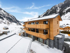 Golden Lodges Rauris Resort with parking